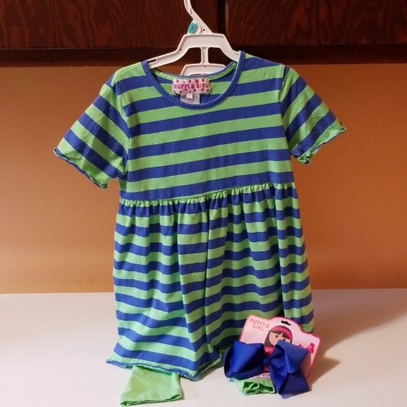 Ruffle Girl Other - Capri set w/ bow Ruffle Girl Other - Capri set w/ bow